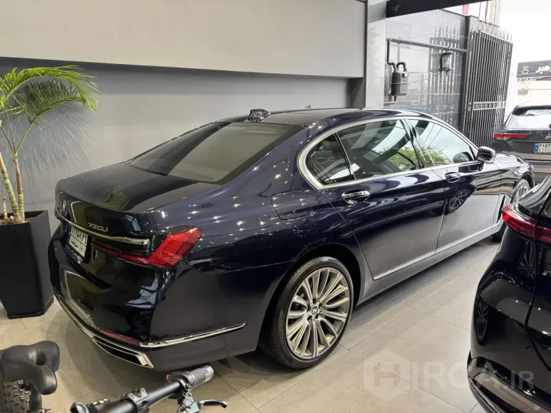 ب ام و سری 7 730li 2022 کارکرده